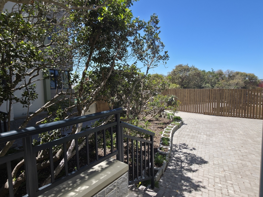 3 Bedroom Property for Sale in Marina Martinique Eastern Cape